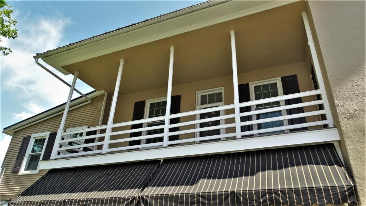 Downtown Bucher House ハノーバー エクステリア 写真